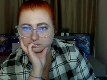 alicia_side_red — 2025-09-29 09:48 alicia_side_red — 2025-09-29 09:48