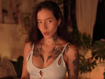 effylowell_ — 2025-10-07 02:01 effylowell_ — 2025-10-07 02:01