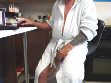 honeymaster290 — 2025-10-14 13:46 honeymaster290 — 2025-10-14 13:46