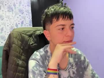 hothannah_ — 2025-10-17 05:43 hothannah_ — 2025-10-17 05:43