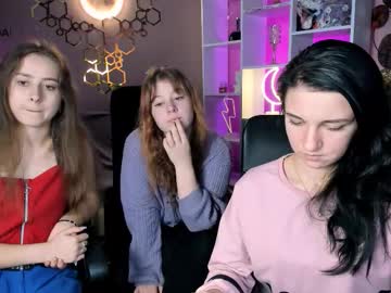 lia_sunset — 2025-10-15 19:09 lia_sunset — 2025-10-15 19:09