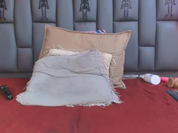 miaabrown__ — 2025-10-23 15:44 miaabrown__ — 2025-10-23 15:44