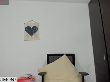 viki_mom — 2025-10-14 00:32 viki_mom — 2025-10-14 00:32