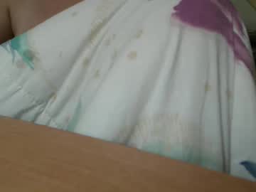xpeep_show — 2025-10-04 17:34 xpeep_show — 2025-10-04 17:34